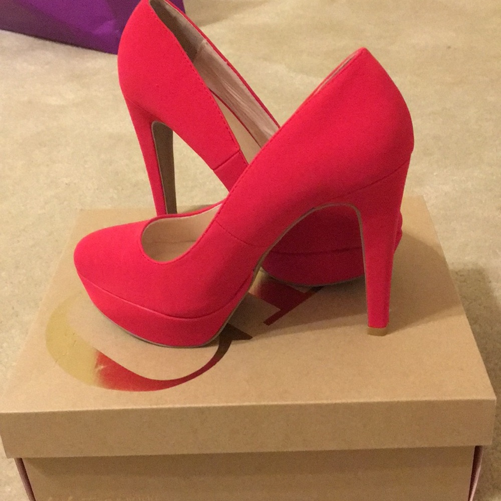 Brand new and never worn